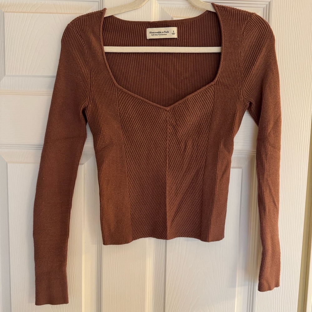 Abercrombie & Fitch Brown Ribbed V-Neck Sweater Top